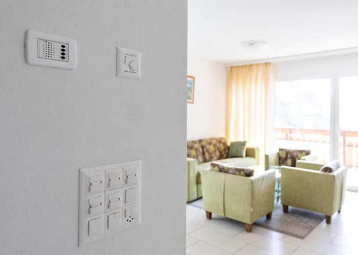 Residenz Ambassador 公寓 *