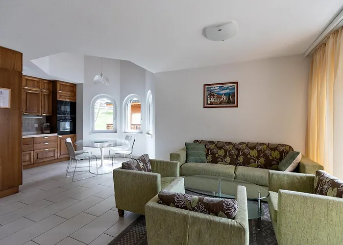 아파트 Residenz Ambassador